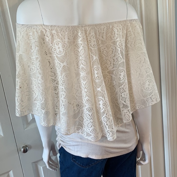 2 way wear lace top - Picture 4 of 6